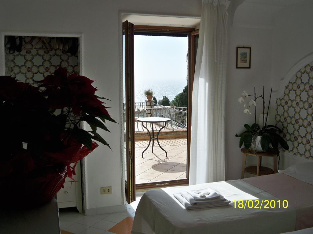 Hotel 4 Stagioni Capri Zimmer foto